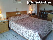 [P22] HOTEL CARAVEL-mult asteptata camera » foto by iulian.boroda
 - 
<span class="allrVoted glyphicon glyphicon-heart hidden" id="av497807"></span>
<a class="m-l-10 hidden" id="sv497807" onclick="voting_Foto_DelVot(,497807,15148)" role="button">șterge vot <span class="glyphicon glyphicon-remove"></span></a>
<a id="v9497807" class=" c-red"  onclick="voting_Foto_SetVot(497807)" role="button"><span class="glyphicon glyphicon-heart-empty"></span> <b>LIKE</b> = Votează poza</a> <img class="hidden"  id="f497807W9" src="/imagini/loader.gif" border="0" /><span class="AjErrMes hidden" id="e497807ErM"></span>
