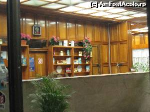 [P14] Recepţia hotelului.  » foto by Neptunus
 - 
<span class="allrVoted glyphicon glyphicon-heart hidden" id="av541105"></span>
<a class="m-l-10 hidden" id="sv541105" onclick="voting_Foto_DelVot(,541105,15344)" role="button">șterge vot <span class="glyphicon glyphicon-remove"></span></a>
<a id="v9541105" class=" c-red"  onclick="voting_Foto_SetVot(541105)" role="button"><span class="glyphicon glyphicon-heart-empty"></span> <b>LIKE</b> = Votează poza</a> <img class="hidden"  id="f541105W9" src="/imagini/loader.gif" border="0" /><span class="AjErrMes hidden" id="e541105ErM"></span>