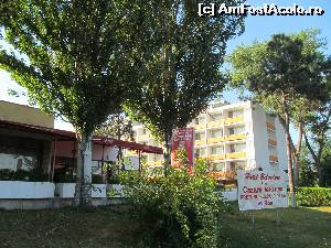 [P28] Hotel-Restaurant Belvedere.  » foto by Neptunus
 - 
<span class="allrVoted glyphicon glyphicon-heart hidden" id="av541123"></span>
<a class="m-l-10 hidden" id="sv541123" onclick="voting_Foto_DelVot(,541123,15344)" role="button">șterge vot <span class="glyphicon glyphicon-remove"></span></a>
<a id="v9541123" class=" c-red"  onclick="voting_Foto_SetVot(541123)" role="button"><span class="glyphicon glyphicon-heart-empty"></span> <b>LIKE</b> = Votează poza</a> <img class="hidden"  id="f541123W9" src="/imagini/loader.gif" border="0" /><span class="AjErrMes hidden" id="e541123ErM"></span>