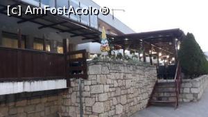 [P17] restaurant Callatis, Mangalia » foto by Mioritik
 - 
<span class="allrVoted glyphicon glyphicon-heart hidden" id="av1231798"></span>
<a class="m-l-10 hidden" id="sv1231798" onclick="voting_Foto_DelVot(,1231798,15352)" role="button">șterge vot <span class="glyphicon glyphicon-remove"></span></a>
<a id="v91231798" class=" c-red"  onclick="voting_Foto_SetVot(1231798)" role="button"><span class="glyphicon glyphicon-heart-empty"></span> <b>LIKE</b> = Votează poza</a> <img class="hidden"  id="f1231798W9" src="/imagini/loader.gif" border="0" /><span class="AjErrMes hidden" id="e1231798ErM"></span>
