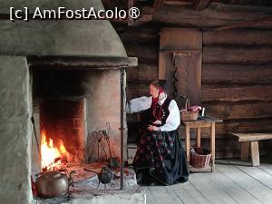 [P41] Oslo, Norsk Folkemuseum, Zona Numedal, Gospodăria din Grøsli, Interior cu șemineu... » foto by mprofeanu
 - 
<span class="allrVoted glyphicon glyphicon-heart hidden" id="av1517150"></span>
<a class="m-l-10 hidden" id="sv1517150" onclick="voting_Foto_DelVot(,1517150,15474)" role="button">șterge vot <span class="glyphicon glyphicon-remove"></span></a>
<a id="v91517150" class=" c-red"  onclick="voting_Foto_SetVot(1517150)" role="button"><span class="glyphicon glyphicon-heart-empty"></span> <b>LIKE</b> = Votează poza</a> <img class="hidden"  id="f1517150W9" src="/imagini/loader.gif" border="0" /><span class="AjErrMes hidden" id="e1517150ErM"></span>