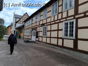 [P78] Oslo, Norsk Folkemuseum, Orașul Vechi, Clădirea Rødfyllgata 12, fostă Magazie-locuință, doar Locuință, Cafenea pentru șomeri, » foto by mprofeanu
 - 
<span class="allrVoted glyphicon glyphicon-heart hidden" id="av1517187"></span>
<a class="m-l-10 hidden" id="sv1517187" onclick="voting_Foto_DelVot(,1517187,15474)" role="button">șterge vot <span class="glyphicon glyphicon-remove"></span></a>
<a id="v91517187" class=" c-red"  onclick="voting_Foto_SetVot(1517187)" role="button"><span class="glyphicon glyphicon-heart-empty"></span> <b>LIKE</b> = Votează poza</a> <img class="hidden"  id="f1517187W9" src="/imagini/loader.gif" border="0" /><span class="AjErrMes hidden" id="e1517187ErM"></span>