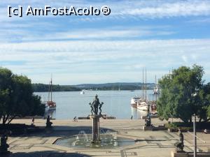 [P37] Vedere din interiorul Primăriei spre fiordul Oslo.  » foto by Aurici
 - 
<span class="allrVoted glyphicon glyphicon-heart hidden" id="av794742"></span>
<a class="m-l-10 hidden" id="sv794742" onclick="voting_Foto_DelVot(,794742,15474)" role="button">șterge vot <span class="glyphicon glyphicon-remove"></span></a>
<a id="v9794742" class=" c-red"  onclick="voting_Foto_SetVot(794742)" role="button"><span class="glyphicon glyphicon-heart-empty"></span> <b>LIKE</b> = Votează poza</a> <img class="hidden"  id="f794742W9" src="/imagini/loader.gif" border="0" /><span class="AjErrMes hidden" id="e794742ErM"></span>