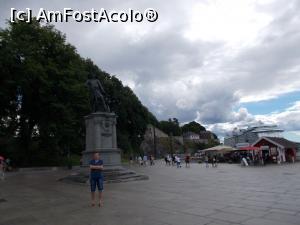 [P14] Pe faleza din Oslo.  » foto by marius gaudi*
 - 
<span class="allrVoted glyphicon glyphicon-heart hidden" id="av810255"></span>
<a class="m-l-10 hidden" id="sv810255" onclick="voting_Foto_DelVot(,810255,15474)" role="button">șterge vot <span class="glyphicon glyphicon-remove"></span></a>
<a id="v9810255" class=" c-red"  onclick="voting_Foto_SetVot(810255)" role="button"><span class="glyphicon glyphicon-heart-empty"></span> <b>LIKE</b> = Votează poza</a> <img class="hidden"  id="f810255W9" src="/imagini/loader.gif" border="0" /><span class="AjErrMes hidden" id="e810255ErM"></span>