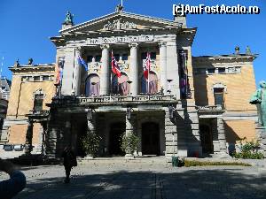 [P28] Teatrul National din Oslo » foto by ileanaxperta*
 - 
<span class="allrVoted glyphicon glyphicon-heart hidden" id="av594461"></span>
<a class="m-l-10 hidden" id="sv594461" onclick="voting_Foto_DelVot(,594461,15474)" role="button">șterge vot <span class="glyphicon glyphicon-remove"></span></a>
<a id="v9594461" class=" c-red"  onclick="voting_Foto_SetVot(594461)" role="button"><span class="glyphicon glyphicon-heart-empty"></span> <b>LIKE</b> = Votează poza</a> <img class="hidden"  id="f594461W9" src="/imagini/loader.gif" border="0" /><span class="AjErrMes hidden" id="e594461ErM"></span>