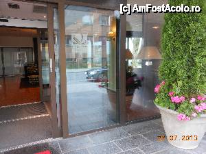 [P05] Molde - Quality Hotel Alexandra, peste tot sunt plante decorative.  » foto by iulianic
 - 
<span class="allrVoted glyphicon glyphicon-heart hidden" id="av472209"></span>
<a class="m-l-10 hidden" id="sv472209" onclick="voting_Foto_DelVot(,472209,15524)" role="button">șterge vot <span class="glyphicon glyphicon-remove"></span></a>
<a id="v9472209" class=" c-red"  onclick="voting_Foto_SetVot(472209)" role="button"><span class="glyphicon glyphicon-heart-empty"></span> <b>LIKE</b> = Votează poza</a> <img class="hidden"  id="f472209W9" src="/imagini/loader.gif" border="0" /><span class="AjErrMes hidden" id="e472209ErM"></span>