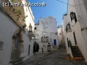 [P34] La pas prin Ostuni medieval » foto by irinad
 - 
<span class="allrVoted glyphicon glyphicon-heart hidden" id="av1327544"></span>
<a class="m-l-10 hidden" id="sv1327544" onclick="voting_Foto_DelVot(,1327544,15648)" role="button">șterge vot <span class="glyphicon glyphicon-remove"></span></a>
<a id="v91327544" class=" c-red"  onclick="voting_Foto_SetVot(1327544)" role="button"><span class="glyphicon glyphicon-heart-empty"></span> <b>LIKE</b> = Votează poza</a> <img class="hidden"  id="f1327544W9" src="/imagini/loader.gif" border="0" /><span class="AjErrMes hidden" id="e1327544ErM"></span>