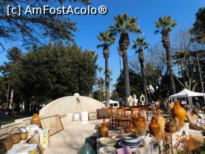 [P60] La târgul de duminică din Ostuni » foto by irinad
 - 
<span class="allrVoted glyphicon glyphicon-heart hidden" id="av1327570"></span>
<a class="m-l-10 hidden" id="sv1327570" onclick="voting_Foto_DelVot(,1327570,15648)" role="button">șterge vot <span class="glyphicon glyphicon-remove"></span></a>
<a id="v91327570" class=" c-red"  onclick="voting_Foto_SetVot(1327570)" role="button"><span class="glyphicon glyphicon-heart-empty"></span> <b>LIKE</b> = Votează poza</a> <img class="hidden"  id="f1327570W9" src="/imagini/loader.gif" border="0" /><span class="AjErrMes hidden" id="e1327570ErM"></span>