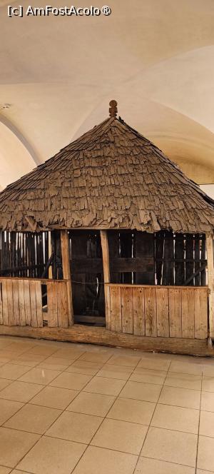 [P17] Imagine din expoziție - troiță de drum. » foto by tata123 🔱
 - 
<span class="allrVoted glyphicon glyphicon-heart hidden" id="av1502414"></span>
<a class="m-l-10 hidden" id="sv1502414" onclick="voting_Foto_DelVot(,1502414,15672)" role="button">șterge vot <span class="glyphicon glyphicon-remove"></span></a>
<a id="v91502414" class=" c-red"  onclick="voting_Foto_SetVot(1502414)" role="button"><span class="glyphicon glyphicon-heart-empty"></span> <b>LIKE</b> = Votează poza</a> <img class="hidden"  id="f1502414W9" src="/imagini/loader.gif" border="0" /><span class="AjErrMes hidden" id="e1502414ErM"></span>