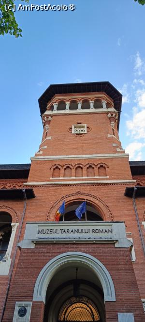 [P02] Intrare principală. » foto by tata123 🔱
 - 
<span class="allrVoted glyphicon glyphicon-heart hidden" id="av1502399"></span>
<a class="m-l-10 hidden" id="sv1502399" onclick="voting_Foto_DelVot(,1502399,15672)" role="button">șterge vot <span class="glyphicon glyphicon-remove"></span></a>
<a id="v91502399" class=" c-red"  onclick="voting_Foto_SetVot(1502399)" role="button"><span class="glyphicon glyphicon-heart-empty"></span> <b>LIKE</b> = Votează poza</a> <img class="hidden"  id="f1502399W9" src="/imagini/loader.gif" border="0" /><span class="AjErrMes hidden" id="e1502399ErM"></span>