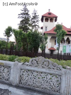 [P01] „Vila cu clopoței” - vila-muzeu a dr. Nicolae Minovici.  » foto by tata123 🔱
 - 
<span class="allrVoted glyphicon glyphicon-heart hidden" id="av739972"></span>
<a class="m-l-10 hidden" id="sv739972" onclick="voting_Foto_DelVot(,739972,15684)" role="button">șterge vot <span class="glyphicon glyphicon-remove"></span></a>
<a id="v9739972" class=" c-red"  onclick="voting_Foto_SetVot(739972)" role="button"><span class="glyphicon glyphicon-heart-empty"></span> <b>LIKE</b> = Votează poza</a> <img class="hidden"  id="f739972W9" src="/imagini/loader.gif" border="0" /><span class="AjErrMes hidden" id="e739972ErM"></span>