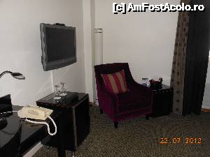 [P11] Clarion Collection Hotel Arcticus - Harstad. Camera 514, colţul din apropierea ferestrei.  » foto by iulianic
 - 
<span class="allrVoted glyphicon glyphicon-heart hidden" id="av482877"></span>
<a class="m-l-10 hidden" id="sv482877" onclick="voting_Foto_DelVot(,482877,15738)" role="button">șterge vot <span class="glyphicon glyphicon-remove"></span></a>
<a id="v9482877" class=" c-red"  onclick="voting_Foto_SetVot(482877)" role="button"><span class="glyphicon glyphicon-heart-empty"></span> <b>LIKE</b> = Votează poza</a> <img class="hidden"  id="f482877W9" src="/imagini/loader.gif" border="0" /><span class="AjErrMes hidden" id="e482877ErM"></span>