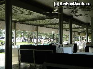 [P07] Restaurantul » foto by allina
 - 
<span class="allrVoted glyphicon glyphicon-heart hidden" id="av484146"></span>
<a class="m-l-10 hidden" id="sv484146" onclick="voting_Foto_DelVot(,484146,15772)" role="button">șterge vot <span class="glyphicon glyphicon-remove"></span></a>
<a id="v9484146" class=" c-red"  onclick="voting_Foto_SetVot(484146)" role="button"><span class="glyphicon glyphicon-heart-empty"></span> <b>LIKE</b> = Votează poza</a> <img class="hidden"  id="f484146W9" src="/imagini/loader.gif" border="0" /><span class="AjErrMes hidden" id="e484146ErM"></span>