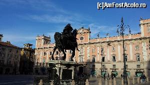 [P01] Piazza Cavalli » foto by andreea_c
 - 
<span class="allrVoted glyphicon glyphicon-heart hidden" id="av576778"></span>
<a class="m-l-10 hidden" id="sv576778" onclick="voting_Foto_DelVot(,576778,15783)" role="button">șterge vot <span class="glyphicon glyphicon-remove"></span></a>
<a id="v9576778" class=" c-red"  onclick="voting_Foto_SetVot(576778)" role="button"><span class="glyphicon glyphicon-heart-empty"></span> <b>LIKE</b> = Votează poza</a> <img class="hidden"  id="f576778W9" src="/imagini/loader.gif" border="0" /><span class="AjErrMes hidden" id="e576778ErM"></span>