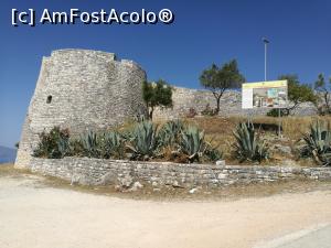 [P30] Castelul Lëkurësi » foto by crismis
 - 
<span class="allrVoted glyphicon glyphicon-heart hidden" id="av908646"></span>
<a class="m-l-10 hidden" id="sv908646" onclick="voting_Foto_DelVot(,908646,15859)" role="button">șterge vot <span class="glyphicon glyphicon-remove"></span></a>
<a id="v9908646" class=" c-red"  onclick="voting_Foto_SetVot(908646)" role="button"><span class="glyphicon glyphicon-heart-empty"></span> <b>LIKE</b> = Votează poza</a> <img class="hidden"  id="f908646W9" src="/imagini/loader.gif" border="0" /><span class="AjErrMes hidden" id="e908646ErM"></span>