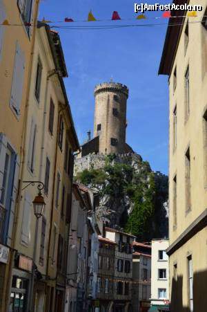 [P49] Foix - castelul!  » foto by makuy*
 - 
<span class="allrVoted glyphicon glyphicon-heart hidden" id="av583272"></span>
<a class="m-l-10 hidden" id="sv583272" onclick="voting_Foto_DelVot(,583272,16083)" role="button">șterge vot <span class="glyphicon glyphicon-remove"></span></a>
<a id="v9583272" class=" c-red"  onclick="voting_Foto_SetVot(583272)" role="button"><span class="glyphicon glyphicon-heart-empty"></span> <b>LIKE</b> = Votează poza</a> <img class="hidden"  id="f583272W9" src="/imagini/loader.gif" border="0" /><span class="AjErrMes hidden" id="e583272ErM"></span>