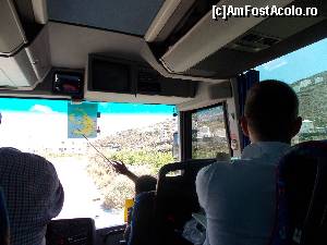 [P10] În autocar, urmărind indicațiile ghidului » foto by Cleopatraa
 - 
<span class="allrVoted glyphicon glyphicon-heart hidden" id="av590016"></span>
<a class="m-l-10 hidden" id="sv590016" onclick="voting_Foto_DelVot(,590016,16213)" role="button">șterge vot <span class="glyphicon glyphicon-remove"></span></a>
<a id="v9590016" class=" c-red"  onclick="voting_Foto_SetVot(590016)" role="button"><span class="glyphicon glyphicon-heart-empty"></span> <b>LIKE</b> = Votează poza</a> <img class="hidden"  id="f590016W9" src="/imagini/loader.gif" border="0" /><span class="AjErrMes hidden" id="e590016ErM"></span>
