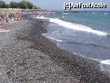 [P12] Plaja cu nisip negru de la Kamari, Santorini » foto by argemi*
 - 
<span class="allrVoted glyphicon glyphicon-heart hidden" id="av264299"></span>
<a class="m-l-10 hidden" id="sv264299" onclick="voting_Foto_DelVot(,264299,16213)" role="button">șterge vot <span class="glyphicon glyphicon-remove"></span></a>
<a id="v9264299" class=" c-red"  onclick="voting_Foto_SetVot(264299)" role="button"><span class="glyphicon glyphicon-heart-empty"></span> <b>LIKE</b> = Votează poza</a> <img class="hidden"  id="f264299W9" src="/imagini/loader.gif" border="0" /><span class="AjErrMes hidden" id="e264299ErM"></span>