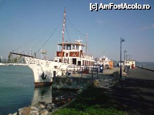 [P07] Portul turistic Balatonlelle » foto by Nicu
 - 
<span class="allrVoted glyphicon glyphicon-heart hidden" id="av501106"></span>
<a class="m-l-10 hidden" id="sv501106" onclick="voting_Foto_DelVot(,501106,16221)" role="button">șterge vot <span class="glyphicon glyphicon-remove"></span></a>
<a id="v9501106" class=" c-red"  onclick="voting_Foto_SetVot(501106)" role="button"><span class="glyphicon glyphicon-heart-empty"></span> <b>LIKE</b> = Votează poza</a> <img class="hidden"  id="f501106W9" src="/imagini/loader.gif" border="0" /><span class="AjErrMes hidden" id="e501106ErM"></span>