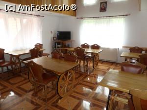 [P06] Sala de mese. » foto by Safta Radu
 - 
<span class="allrVoted glyphicon glyphicon-heart hidden" id="av1167848"></span>
<a class="m-l-10 hidden" id="sv1167848" onclick="voting_Foto_DelVot(,1167848,16292)" role="button">șterge vot <span class="glyphicon glyphicon-remove"></span></a>
<a id="v91167848" class=" c-red"  onclick="voting_Foto_SetVot(1167848)" role="button"><span class="glyphicon glyphicon-heart-empty"></span> <b>LIKE</b> = Votează poza</a> <img class="hidden"  id="f1167848W9" src="/imagini/loader.gif" border="0" /><span class="AjErrMes hidden" id="e1167848ErM"></span>