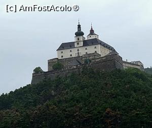 [P01] Castelul <strong>Forchtenstein</strong>, un castel medieval, construit deasupra vaii Wulka. Exteriorul are in mod clar caracteristicile unei cetati, insa la interior,  este decorat in stil baroc. » foto by geani anto
 - 
<span class="allrVoted glyphicon glyphicon-heart hidden" id="av1407567"></span>
<a class="m-l-10 hidden" id="sv1407567" onclick="voting_Foto_DelVot(,1407567,16396)" role="button">șterge vot <span class="glyphicon glyphicon-remove"></span></a>
<a id="v91407567" class=" c-red"  onclick="voting_Foto_SetVot(1407567)" role="button"><span class="glyphicon glyphicon-heart-empty"></span> <b>LIKE</b> = Votează poza</a> <img class="hidden"  id="f1407567W9" src="/imagini/loader.gif" border="0" /><span class="AjErrMes hidden" id="e1407567ErM"></span>