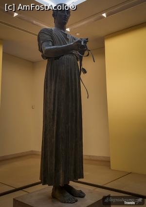 [P23] Heniokhos, una dintre cele mai cunoscute statui care au supraviețuit din Grecia Antică » foto by webSorin
 - 
<span class="allrVoted glyphicon glyphicon-heart hidden" id="av1150666"></span>
<a class="m-l-10 hidden" id="sv1150666" onclick="voting_Foto_DelVot(,1150666,16497)" role="button">șterge vot <span class="glyphicon glyphicon-remove"></span></a>
<a id="v91150666" class=" c-red"  onclick="voting_Foto_SetVot(1150666)" role="button"><span class="glyphicon glyphicon-heart-empty"></span> <b>LIKE</b> = Votează poza</a> <img class="hidden"  id="f1150666W9" src="/imagini/loader.gif" border="0" /><span class="AjErrMes hidden" id="e1150666ErM"></span>