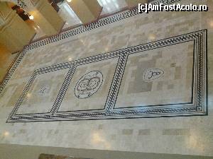 [P20] Mozaic în Holul de marmură - privit de la etajul 1, din cadrul Galeriei Guvernatorilor.  » foto by tata123 🔱
 - 
<span class="allrVoted glyphicon glyphicon-heart hidden" id="av619096"></span>
<a class="m-l-10 hidden" id="sv619096" onclick="voting_Foto_DelVot(,619096,16545)" role="button">șterge vot <span class="glyphicon glyphicon-remove"></span></a>
<a id="v9619096" class=" c-red"  onclick="voting_Foto_SetVot(619096)" role="button"><span class="glyphicon glyphicon-heart-empty"></span> <b>LIKE</b> = Votează poza</a> <img class="hidden"  id="f619096W9" src="/imagini/loader.gif" border="0" /><span class="AjErrMes hidden" id="e619096ErM"></span>