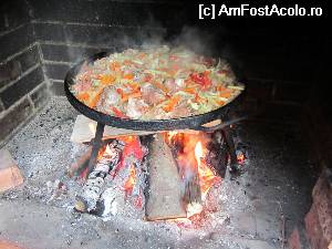 [P25] Mâncarea 'la disc'.  » foto by ariciu*
 - 
<span class="allrVoted glyphicon glyphicon-heart hidden" id="av515823"></span>
<a class="m-l-10 hidden" id="sv515823" onclick="voting_Foto_DelVot(,515823,16584)" role="button">șterge vot <span class="glyphicon glyphicon-remove"></span></a>
<a id="v9515823" class=" c-red"  onclick="voting_Foto_SetVot(515823)" role="button"><span class="glyphicon glyphicon-heart-empty"></span> <b>LIKE</b> = Votează poza</a> <img class="hidden"  id="f515823W9" src="/imagini/loader.gif" border="0" /><span class="AjErrMes hidden" id="e515823ErM"></span>