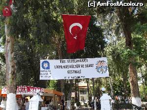 [P64] Sigla orasului Kas alaturi de cea a Antalyei pe un banner ce promoveaza un festival local » foto by irinad
 - 
<span class="allrVoted glyphicon glyphicon-heart hidden" id="av521110"></span>
<a class="m-l-10 hidden" id="sv521110" onclick="voting_Foto_DelVot(,521110,16660)" role="button">șterge vot <span class="glyphicon glyphicon-remove"></span></a>
<a id="v9521110" class=" c-red"  onclick="voting_Foto_SetVot(521110)" role="button"><span class="glyphicon glyphicon-heart-empty"></span> <b>LIKE</b> = Votează poza</a> <img class="hidden"  id="f521110W9" src="/imagini/loader.gif" border="0" /><span class="AjErrMes hidden" id="e521110ErM"></span>