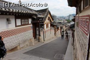 [P16] Seoul, Bukchon Hanok Village, Case tradiționale coreene, locuite » foto by mprofeanu
 - 
<span class="allrVoted glyphicon glyphicon-heart hidden" id="av791208"></span>
<a class="m-l-10 hidden" id="sv791208" onclick="voting_Foto_DelVot(,791208,16707)" role="button">șterge vot <span class="glyphicon glyphicon-remove"></span></a>
<a id="v9791208" class=" c-red"  onclick="voting_Foto_SetVot(791208)" role="button"><span class="glyphicon glyphicon-heart-empty"></span> <b>LIKE</b> = Votează poza</a> <img class="hidden"  id="f791208W9" src="/imagini/loader.gif" border="0" /><span class="AjErrMes hidden" id="e791208ErM"></span>