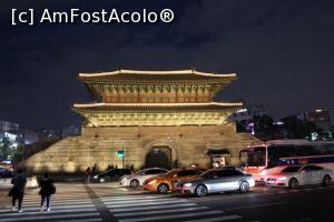 [P17] Seoul, Poarta Heunginji, lângă Zidul orașului » foto by mprofeanu
 - 
<span class="allrVoted glyphicon glyphicon-heart hidden" id="av791209"></span>
<a class="m-l-10 hidden" id="sv791209" onclick="voting_Foto_DelVot(,791209,16707)" role="button">șterge vot <span class="glyphicon glyphicon-remove"></span></a>
<a id="v9791209" class=" c-red"  onclick="voting_Foto_SetVot(791209)" role="button"><span class="glyphicon glyphicon-heart-empty"></span> <b>LIKE</b> = Votează poza</a> <img class="hidden"  id="f791209W9" src="/imagini/loader.gif" border="0" /><span class="AjErrMes hidden" id="e791209ErM"></span>