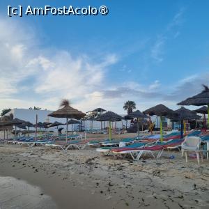 [P25] Plaja hotelului » foto by Florenta90
 - 
<span class="allrVoted glyphicon glyphicon-heart hidden" id="av1518167"></span>
<a class="m-l-10 hidden" id="sv1518167" onclick="voting_Foto_DelVot(,1518167,16748)" role="button">șterge vot <span class="glyphicon glyphicon-remove"></span></a>
<a id="v91518167" class=" c-red"  onclick="voting_Foto_SetVot(1518167)" role="button"><span class="glyphicon glyphicon-heart-empty"></span> <b>LIKE</b> = Votează poza</a> <img class="hidden"  id="f1518167W9" src="/imagini/loader.gif" border="0" /><span class="AjErrMes hidden" id="e1518167ErM"></span>