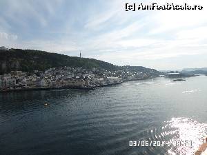 [P26] Portul Alesund » foto by Alina53
 - 
<span class="allrVoted glyphicon glyphicon-heart hidden" id="av523527"></span>
<a class="m-l-10 hidden" id="sv523527" onclick="voting_Foto_DelVot(,523527,16750)" role="button">șterge vot <span class="glyphicon glyphicon-remove"></span></a>
<a id="v9523527" class=" c-red"  onclick="voting_Foto_SetVot(523527)" role="button"><span class="glyphicon glyphicon-heart-empty"></span> <b>LIKE</b> = Votează poza</a> <img class="hidden"  id="f523527W9" src="/imagini/loader.gif" border="0" /><span class="AjErrMes hidden" id="e523527ErM"></span>