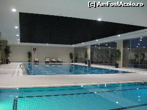[P04] piscina interioara cu sectiune dedicata copiilor (pardoseala incalzita in jurul piscinei ptr copii). In dreapta sala de fitness. Prosoape gasiti la intrare. Sunt vestiare barbati/femei unde te poti schimba...  » foto by dragos45
 - 
<span class="allrVoted glyphicon glyphicon-heart hidden" id="av525969"></span>
<a class="m-l-10 hidden" id="sv525969" onclick="voting_Foto_DelVot(,525969,16756)" role="button">șterge vot <span class="glyphicon glyphicon-remove"></span></a>
<a id="v9525969" class=" c-red"  onclick="voting_Foto_SetVot(525969)" role="button"><span class="glyphicon glyphicon-heart-empty"></span> <b>LIKE</b> = Votează poza</a> <img class="hidden"  id="f525969W9" src="/imagini/loader.gif" border="0" /><span class="AjErrMes hidden" id="e525969ErM"></span>