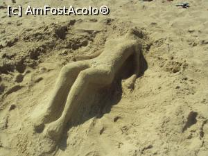 [P02] O sculptură în nisip reuşită - Paliouri Beach.  » foto by Carmen Ion
 - 
<span class="allrVoted glyphicon glyphicon-heart hidden" id="av800374"></span>
<a class="m-l-10 hidden" id="sv800374" onclick="voting_Foto_DelVot(,800374,16829)" role="button">șterge vot <span class="glyphicon glyphicon-remove"></span></a>
<a id="v9800374" class=" c-red"  onclick="voting_Foto_SetVot(800374)" role="button"><span class="glyphicon glyphicon-heart-empty"></span> <b>LIKE</b> = Votează poza</a> <img class="hidden"  id="f800374W9" src="/imagini/loader.gif" border="0" /><span class="AjErrMes hidden" id="e800374ErM"></span>