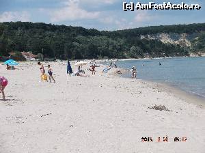 [P02] Maximum de aglomeratie la plaja Romantika. In stanga, peste padurea de pini, este Oasis Beach Resort » foto by Albinoium
 - 
<span class="allrVoted glyphicon glyphicon-heart hidden" id="av632846"></span>
<a class="m-l-10 hidden" id="sv632846" onclick="voting_Foto_DelVot(,632846,16853)" role="button">șterge vot <span class="glyphicon glyphicon-remove"></span></a>
<a id="v9632846" class=" c-red"  onclick="voting_Foto_SetVot(632846)" role="button"><span class="glyphicon glyphicon-heart-empty"></span> <b>LIKE</b> = Votează poza</a> <img class="hidden"  id="f632846W9" src="/imagini/loader.gif" border="0" /><span class="AjErrMes hidden" id="e632846ErM"></span>
