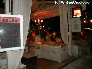 [P18] Cafenea in Nidri » foto by krisstinna
 - 
<span class="allrVoted glyphicon glyphicon-heart hidden" id="av528894"></span>
<a class="m-l-10 hidden" id="sv528894" onclick="voting_Foto_DelVot(,528894,16865)" role="button">șterge vot <span class="glyphicon glyphicon-remove"></span></a>
<a id="v9528894" class=" c-red"  onclick="voting_Foto_SetVot(528894)" role="button"><span class="glyphicon glyphicon-heart-empty"></span> <b>LIKE</b> = Votează poza</a> <img class="hidden"  id="f528894W9" src="/imagini/loader.gif" border="0" /><span class="AjErrMes hidden" id="e528894ErM"></span>