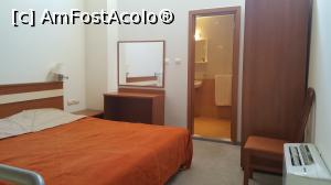 [P04] Camera etaj » foto by gabri_oana
 - 
<span class="allrVoted glyphicon glyphicon-heart hidden" id="av882937"></span>
<a class="m-l-10 hidden" id="sv882937" onclick="voting_Foto_DelVot(,882937,17085)" role="button">șterge vot <span class="glyphicon glyphicon-remove"></span></a>
<a id="v9882937" class=" c-red"  onclick="voting_Foto_SetVot(882937)" role="button"><span class="glyphicon glyphicon-heart-empty"></span> <b>LIKE</b> = Votează poza</a> <img class="hidden"  id="f882937W9" src="/imagini/loader.gif" border="0" /><span class="AjErrMes hidden" id="e882937ErM"></span>