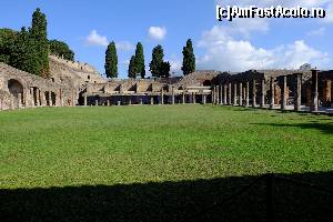 [P01] Pompei - baracile gladiatorilor » foto by nickro
 - 
<span class="allrVoted glyphicon glyphicon-heart hidden" id="av547544"></span>
<a class="m-l-10 hidden" id="sv547544" onclick="voting_Foto_DelVot(,547544,17284)" role="button">șterge vot <span class="glyphicon glyphicon-remove"></span></a>
<a id="v9547544" class=" c-red"  onclick="voting_Foto_SetVot(547544)" role="button"><span class="glyphicon glyphicon-heart-empty"></span> <b>LIKE</b> = Votează poza</a> <img class="hidden"  id="f547544W9" src="/imagini/loader.gif" border="0" /><span class="AjErrMes hidden" id="e547544ErM"></span>