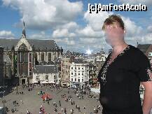 [P25] asta e imaginea din hublou spre Dam Square, superbă. » foto by Larissa
 - 
<span class="allrVoted glyphicon glyphicon-heart hidden" id="av274218"></span>
<a class="m-l-10 hidden" id="sv274218" onclick="voting_Foto_DelVot(,274218,17324)" role="button">șterge vot <span class="glyphicon glyphicon-remove"></span></a>
<a id="v9274218" class=" c-red"  onclick="voting_Foto_SetVot(274218)" role="button"><span class="glyphicon glyphicon-heart-empty"></span> <b>LIKE</b> = Votează poza</a> <img class="hidden"  id="f274218W9" src="/imagini/loader.gif" border="0" /><span class="AjErrMes hidden" id="e274218ErM"></span>
