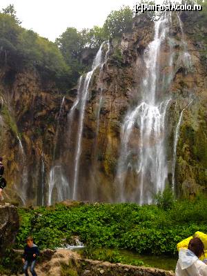 [P17] Parcul National Plitvice - cascada de 75m » foto by cristi_an3000
 - 
<span class="allrVoted glyphicon glyphicon-heart hidden" id="av551240"></span>
<a class="m-l-10 hidden" id="sv551240" onclick="voting_Foto_DelVot(,551240,17364)" role="button">șterge vot <span class="glyphicon glyphicon-remove"></span></a>
<a id="v9551240" class=" c-red"  onclick="voting_Foto_SetVot(551240)" role="button"><span class="glyphicon glyphicon-heart-empty"></span> <b>LIKE</b> = Votează poza</a> <img class="hidden"  id="f551240W9" src="/imagini/loader.gif" border="0" /><span class="AjErrMes hidden" id="e551240ErM"></span>