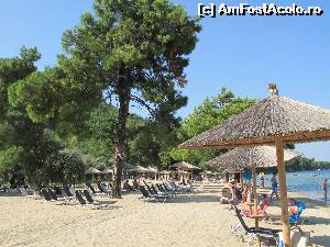 [P30] Plaja Pachis (zona Louloudis) la 10 dimineata. Asa este pana la 11, cand vin cei mai multi turisti la plaja.  » foto by alex77nistor
 - 
<span class="allrVoted glyphicon glyphicon-heart hidden" id="av560930"></span>
<a class="m-l-10 hidden" id="sv560930" onclick="voting_Foto_DelVot(,560930,17444)" role="button">șterge vot <span class="glyphicon glyphicon-remove"></span></a>
<a id="v9560930" class=" c-red"  onclick="voting_Foto_SetVot(560930)" role="button"><span class="glyphicon glyphicon-heart-empty"></span> <b>LIKE</b> = Votează poza</a> <img class="hidden"  id="f560930W9" src="/imagini/loader.gif" border="0" /><span class="AjErrMes hidden" id="e560930ErM"></span>