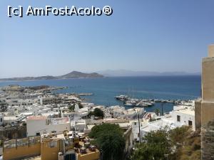 [P19] Portul din Naxos văzut de sus, de la Castel » foto by crismis
 - 
<span class="allrVoted glyphicon glyphicon-heart hidden" id="av1009240"></span>
<a class="m-l-10 hidden" id="sv1009240" onclick="voting_Foto_DelVot(,1009240,17461)" role="button">șterge vot <span class="glyphicon glyphicon-remove"></span></a>
<a id="v91009240" class=" c-red"  onclick="voting_Foto_SetVot(1009240)" role="button"><span class="glyphicon glyphicon-heart-empty"></span> <b>LIKE</b> = Votează poza</a> <img class="hidden"  id="f1009240W9" src="/imagini/loader.gif" border="0" /><span class="AjErrMes hidden" id="e1009240ErM"></span>