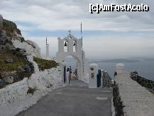 [P08] Thira: Intrare in Paradis. » foto by motaneata
 - 
<span class="allrVoted glyphicon glyphicon-heart hidden" id="av160109"></span>
<a class="m-l-10 hidden" id="sv160109" onclick="voting_Foto_DelVot(,160109,17461)" role="button">șterge vot <span class="glyphicon glyphicon-remove"></span></a>
<a id="v9160109" class=" c-red"  onclick="voting_Foto_SetVot(160109)" role="button"><span class="glyphicon glyphicon-heart-empty"></span> <b>LIKE</b> = Votează poza</a> <img class="hidden"  id="f160109W9" src="/imagini/loader.gif" border="0" /><span class="AjErrMes hidden" id="e160109ErM"></span>