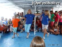 [P39] Elisabeth si copiii » foto by iulibv
 - 
<span class="allrVoted glyphicon glyphicon-heart hidden" id="av114269"></span>
<a class="m-l-10 hidden" id="sv114269" onclick="voting_Foto_DelVot(,114269,17499)" role="button">șterge vot <span class="glyphicon glyphicon-remove"></span></a>
<a id="v9114269" class=" c-red"  onclick="voting_Foto_SetVot(114269)" role="button"><span class="glyphicon glyphicon-heart-empty"></span> <b>LIKE</b> = Votează poza</a> <img class="hidden"  id="f114269W9" src="/imagini/loader.gif" border="0" /><span class="AjErrMes hidden" id="e114269ErM"></span>