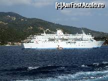 [P49] vase de croaziera .. nene intradevar » foto by iulibv
 - 
<span class="allrVoted glyphicon glyphicon-heart hidden" id="av114292"></span>
<a class="m-l-10 hidden" id="sv114292" onclick="voting_Foto_DelVot(,114292,17499)" role="button">șterge vot <span class="glyphicon glyphicon-remove"></span></a>
<a id="v9114292" class=" c-red"  onclick="voting_Foto_SetVot(114292)" role="button"><span class="glyphicon glyphicon-heart-empty"></span> <b>LIKE</b> = Votează poza</a> <img class="hidden"  id="f114292W9" src="/imagini/loader.gif" border="0" /><span class="AjErrMes hidden" id="e114292ErM"></span>