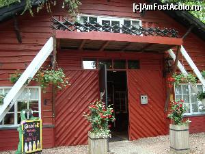 [P34] intrarea in restauranul Herberg de Wilde Hof in satul Vledder » foto by mireille
 - 
<span class="allrVoted glyphicon glyphicon-heart hidden" id="av558747"></span>
<a class="m-l-10 hidden" id="sv558747" onclick="voting_Foto_DelVot(,558747,17513)" role="button">șterge vot <span class="glyphicon glyphicon-remove"></span></a>
<a id="v9558747" class=" c-red"  onclick="voting_Foto_SetVot(558747)" role="button"><span class="glyphicon glyphicon-heart-empty"></span> <b>LIKE</b> = Votează poza</a> <img class="hidden"  id="f558747W9" src="/imagini/loader.gif" border="0" /><span class="AjErrMes hidden" id="e558747ErM"></span>