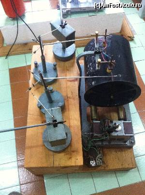 [P04] Primul dispozitiv cu care se măsura magnitudinea seismelor. Estre de fabricație rusească și avea o acuitate deosebită.  » foto by Yersinia Pestis
 - 
<span class="allrVoted glyphicon glyphicon-heart hidden" id="av559097"></span>
<a class="m-l-10 hidden" id="sv559097" onclick="voting_Foto_DelVot(,559097,17524)" role="button">șterge vot <span class="glyphicon glyphicon-remove"></span></a>
<a id="v9559097" class=" c-red"  onclick="voting_Foto_SetVot(559097)" role="button"><span class="glyphicon glyphicon-heart-empty"></span> <b>LIKE</b> = Votează poza</a> <img class="hidden"  id="f559097W9" src="/imagini/loader.gif" border="0" /><span class="AjErrMes hidden" id="e559097ErM"></span>