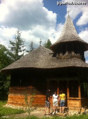 [P23] Ete și biserica!  » foto by Yersinia Pestis
 - 
<span class="allrVoted glyphicon glyphicon-heart hidden" id="av651843"></span>
<a class="m-l-10 hidden" id="sv651843" onclick="voting_Foto_DelVot(,651843,17524)" role="button">șterge vot <span class="glyphicon glyphicon-remove"></span></a>
<a id="v9651843" class=" c-red"  onclick="voting_Foto_SetVot(651843)" role="button"><span class="glyphicon glyphicon-heart-empty"></span> <b>LIKE</b> = Votează poza</a> <img class="hidden"  id="f651843W9" src="/imagini/loader.gif" border="0" /><span class="AjErrMes hidden" id="e651843ErM"></span>