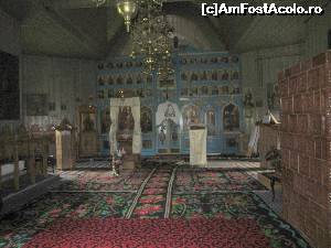[P17] Interior biserica veche » foto by Michi
 - 
<span class="allrVoted glyphicon glyphicon-heart hidden" id="av630012"></span>
<a class="m-l-10 hidden" id="sv630012" onclick="voting_Foto_DelVot(,630012,17524)" role="button">șterge vot <span class="glyphicon glyphicon-remove"></span></a>
<a id="v9630012" class=" c-red"  onclick="voting_Foto_SetVot(630012)" role="button"><span class="glyphicon glyphicon-heart-empty"></span> <b>LIKE</b> = Votează poza</a> <img class="hidden"  id="f630012W9" src="/imagini/loader.gif" border="0" /><span class="AjErrMes hidden" id="e630012ErM"></span>